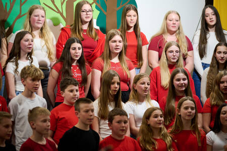 044_revija otroških zborov I.dan 26